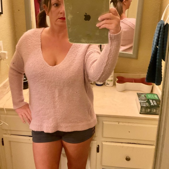 NEW LISTING‼️FREE PEOPLE Sweater Tunic - Picture 2 of 16